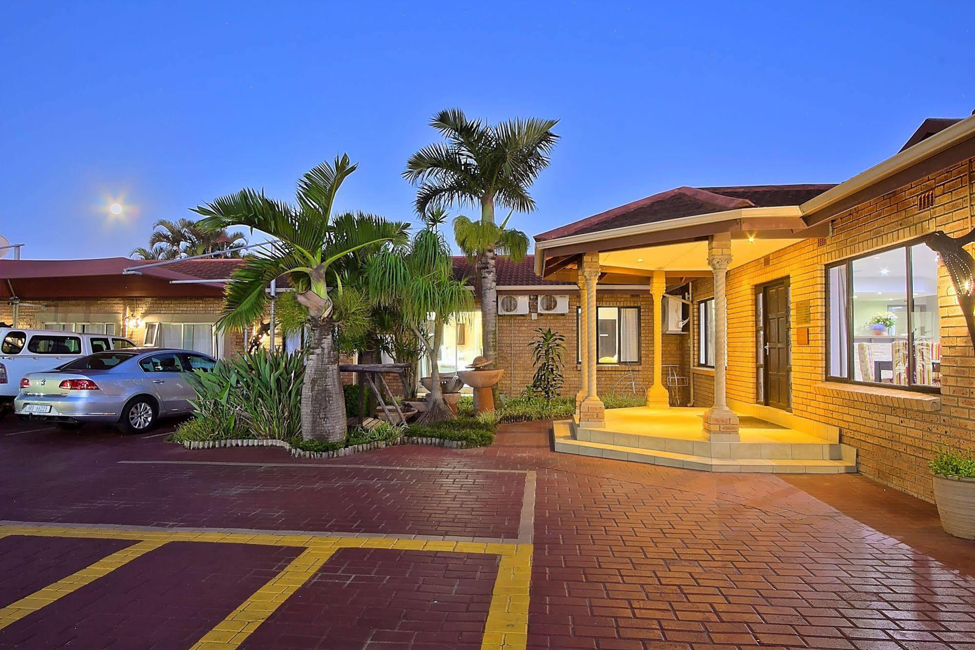Gecko Inn Richards Bay Eksteriør bilde