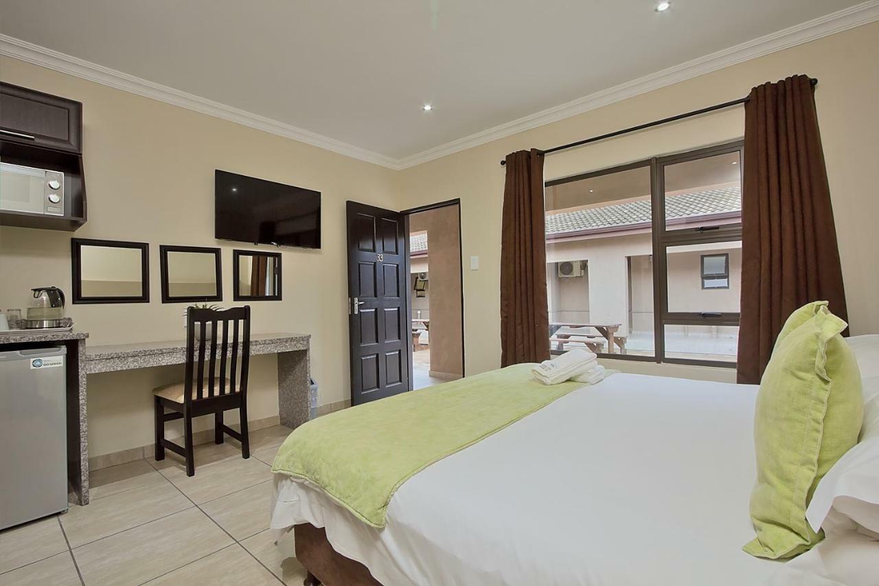 Gecko Inn Richards Bay Eksteriør bilde